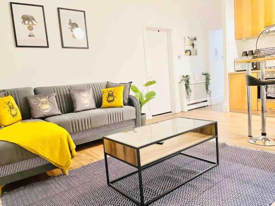 لندن Lovely 2 Bedroom Apartment In Chelsea Sw3 المظهر الخارجي الصورة