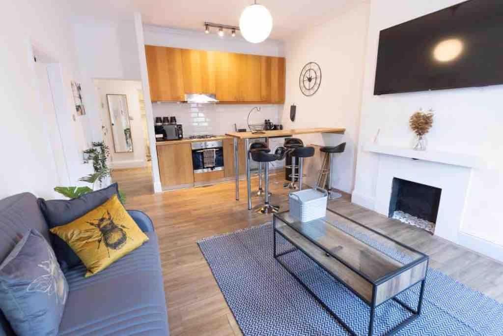 لندن Lovely 2 Bedroom Apartment In Chelsea Sw3 المظهر الخارجي الصورة
